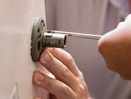 Security Locksmith Services Miami, FL 305-744-5730 Security Locksmith Services Miami, FL 305-744-5730 - 18-Emergency-Opening